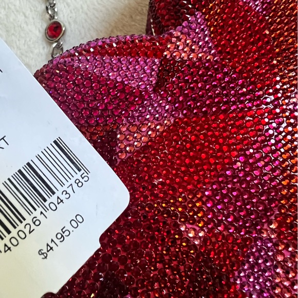 🖤SOLD🖤 Judith Leiber Couture Ruby Crystal-Embellished Heart-Shaped Clutch - Picture 17 of 17